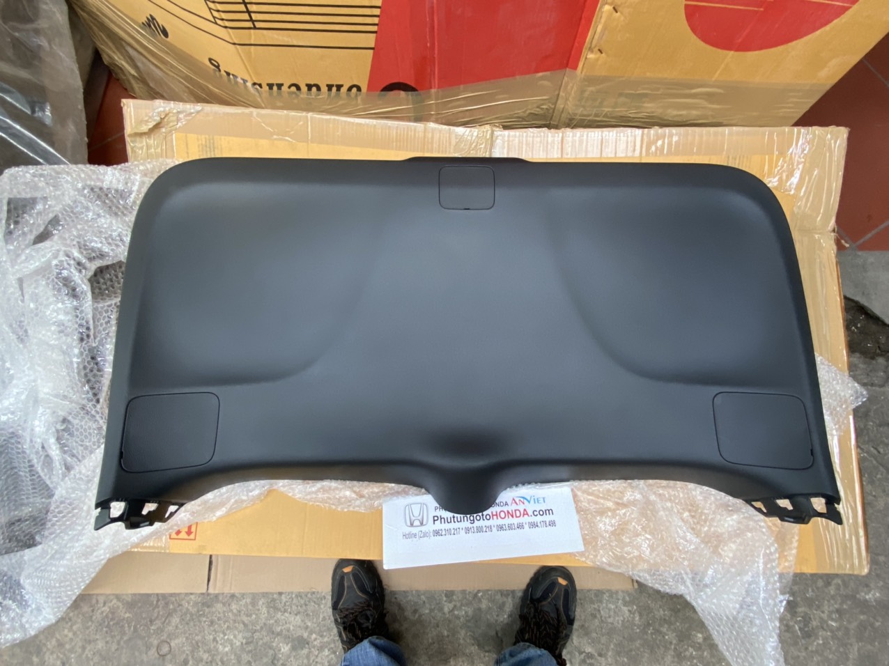 Táp py cốp sau xe Honda Crv